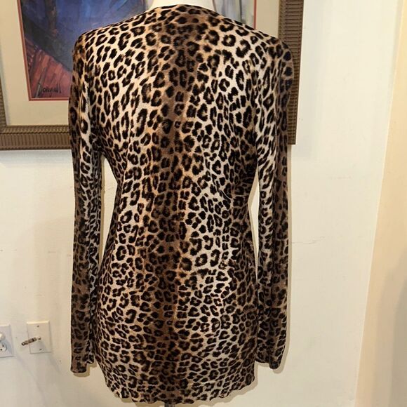 Chico’s Leopard Print Soft Cardigan Size 1= Medium - Picture 8 of 10